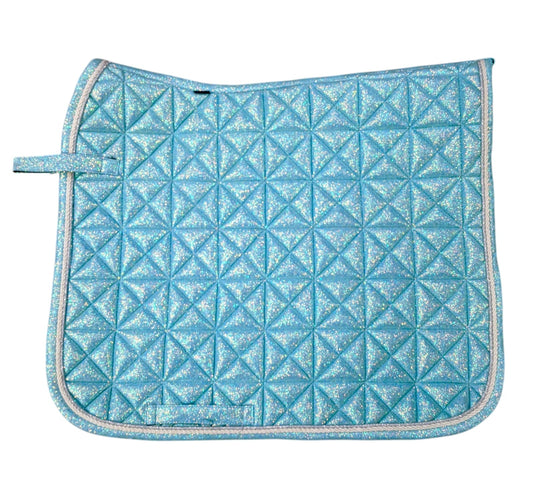 CLASSIC WHITE SQUARE-QUILT DRESSAGE SADDLE PAD