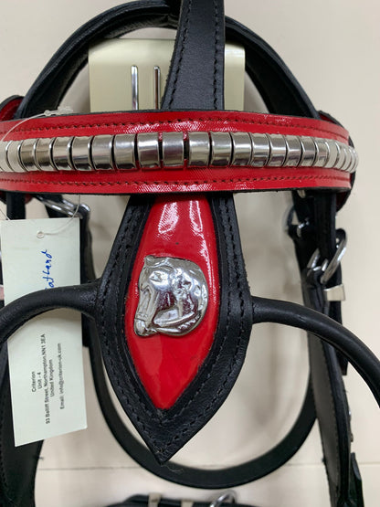 Heavy Show Bridle with Brass Clinchers, Bit & Matching Braided Lead – Black with Red Padding