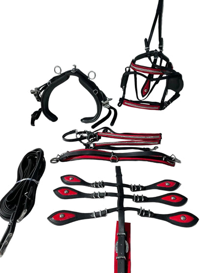 Quick Hitch Biothane Driving Harness with Waterproof Waffle Pad – Black & Red (Made to Order)